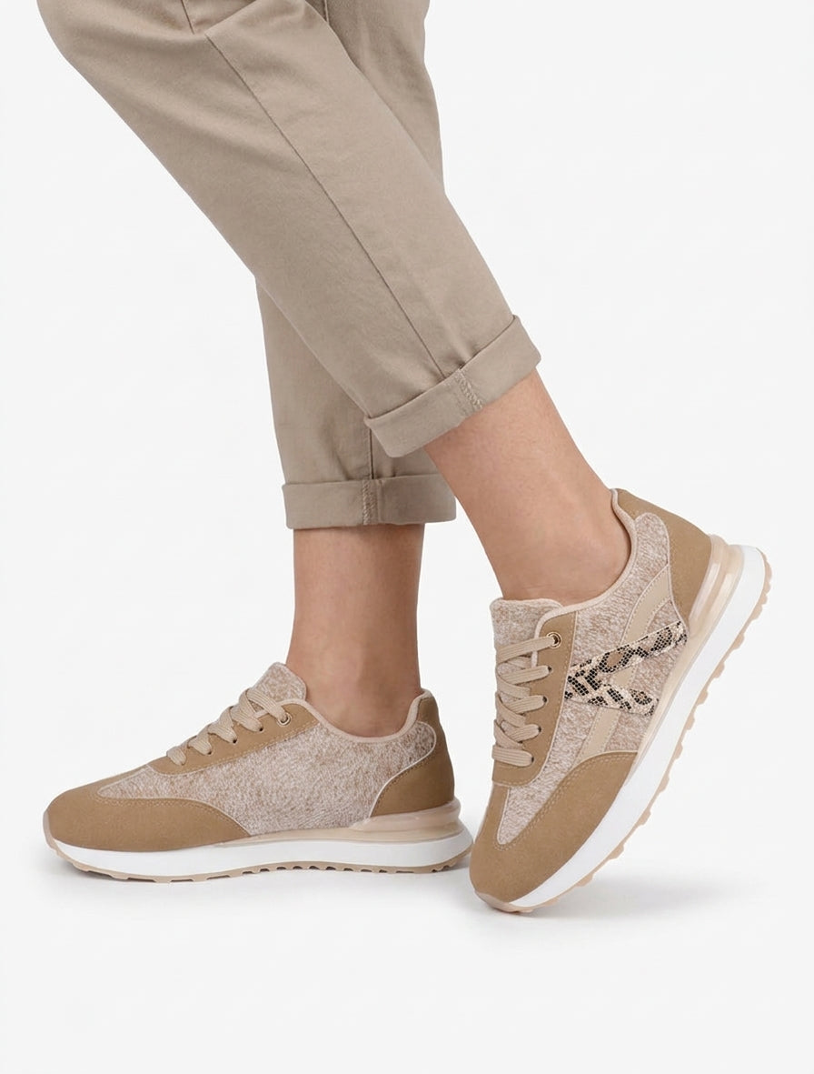 Zapatillas efecto nobuk y tejido con panel en V de leopardo - Beige oscuro