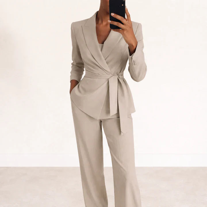 VERÓNICA | ELEGANTE TRAJE DE DOS PIEZAS