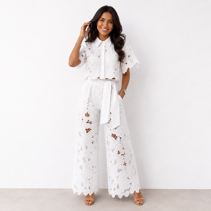 Carla • Conjunto de Encaje Floral