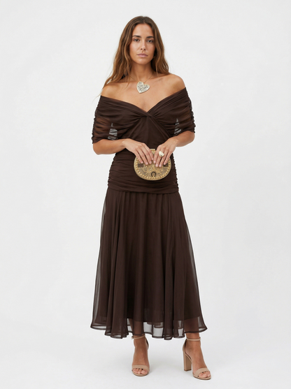 Vestido largo con escote en v
