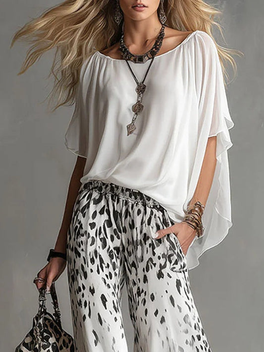 Noa - Conjunto de camiseta blanca y pantalón leopardo