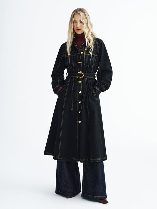 Denim Élégance — negro: look con vestido camisero.
