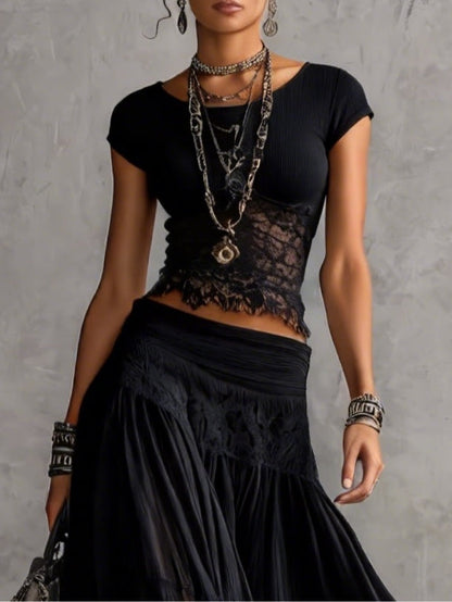 Adriana - Conjunto elegante con encaje y falda plisada